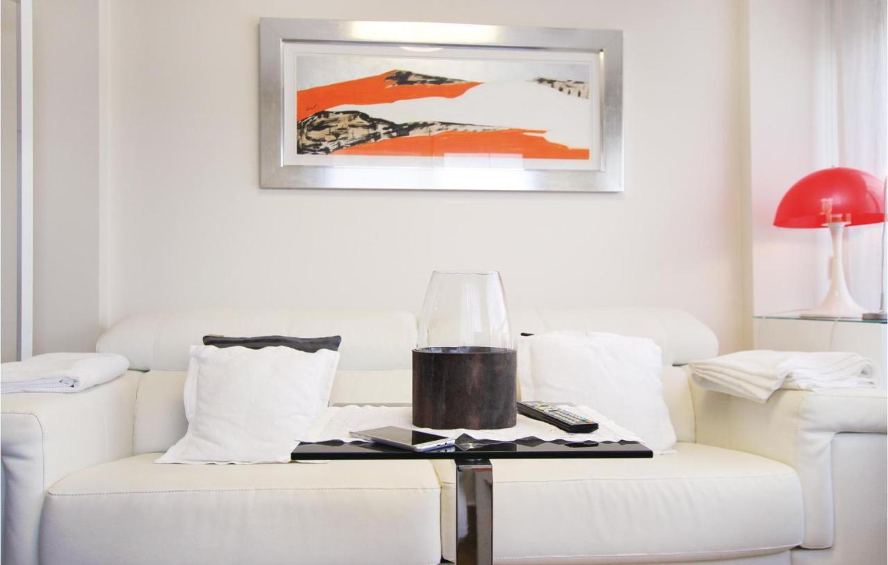 Gorgeous Apartment In El Campello With Wifi Exterior photo