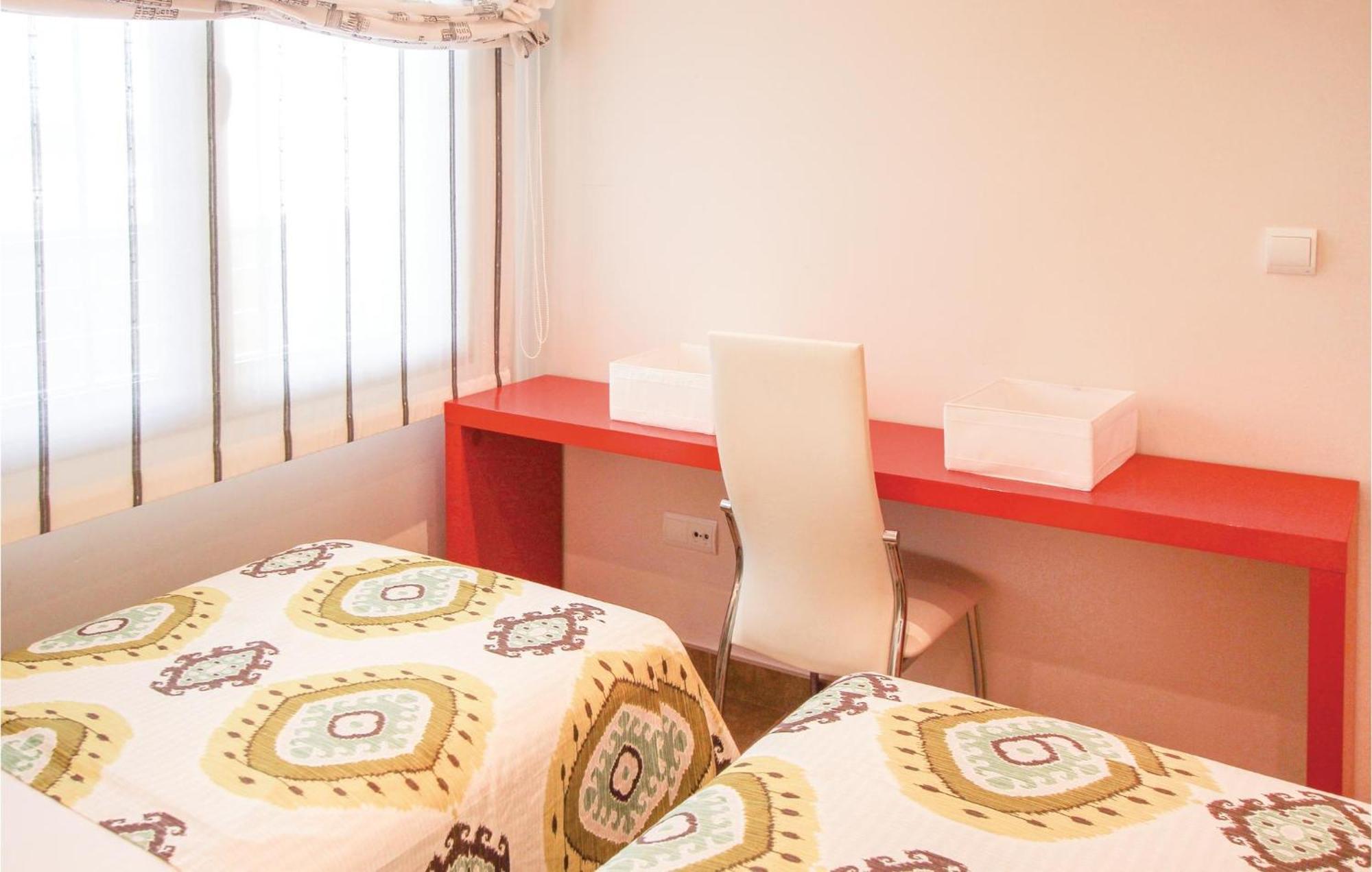 Gorgeous Apartment In El Campello With Wifi Exterior photo